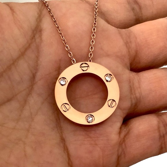 Screw Circle Zirconia Rose Gold Pendant Necklace - Picture 11 of 11